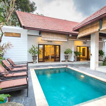 Villa Kamboja Five Seminyak Esterno foto